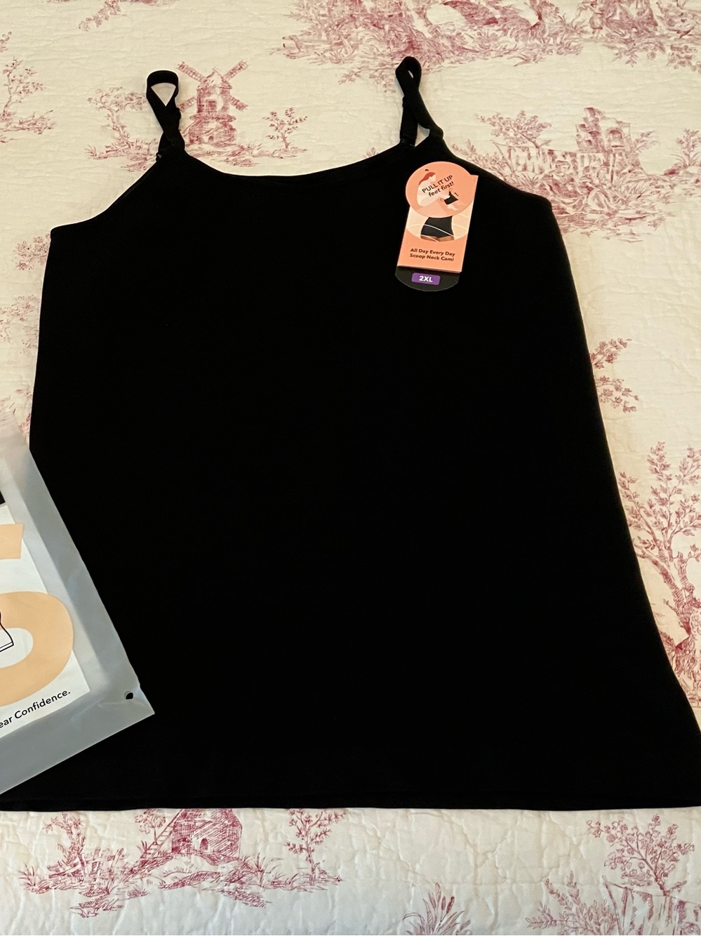 Shapermint Scoop Neck Cami Shapewear
